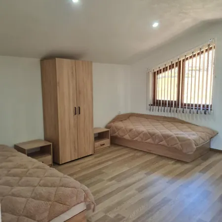 别墅 хадживезула *